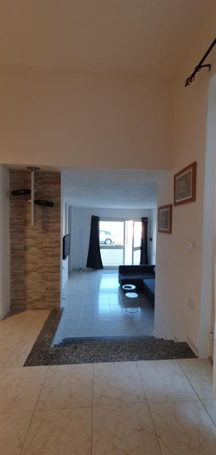 סנטה טרזה גאיורה Sardinia Suites & Apartments -Casa-Loft A Pochi Passi Dal Centro- מראה חיצוני תמונה